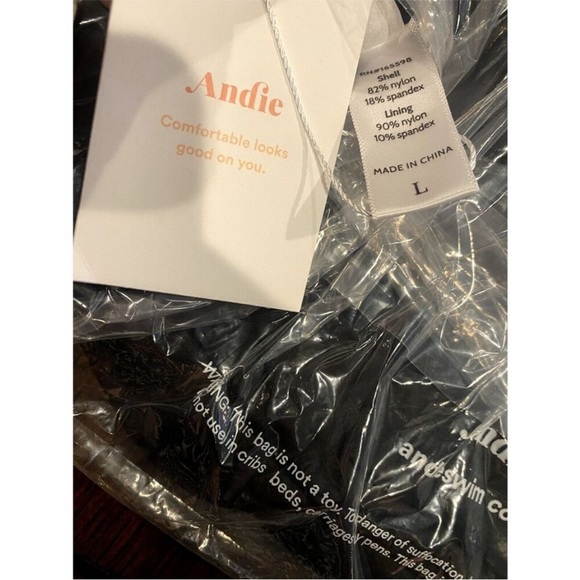 Andie The Santorini One Piece Swimsuit Solid Black Size  $112 MSRP NEW Cutout - Picture 6 of 12